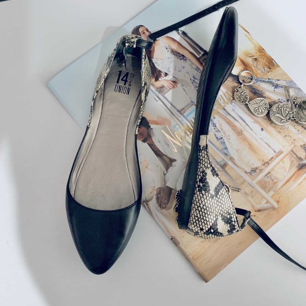 14TH & UNION POINTED TOE LEATHER FLATS ANIMAL PRINT ANKLE STRAP FLATS